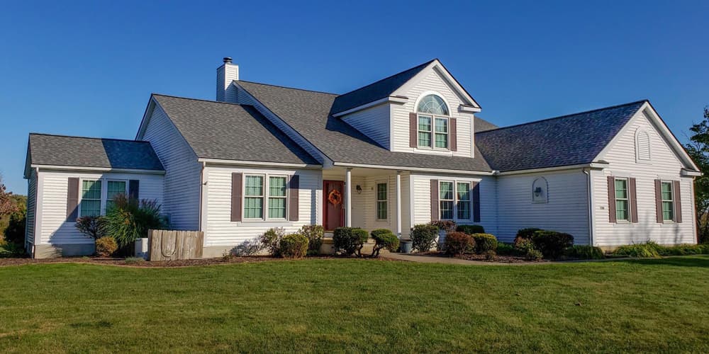 trusted residential roofing services Akron and Uniontown