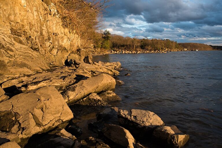 Hudson, Ohio river