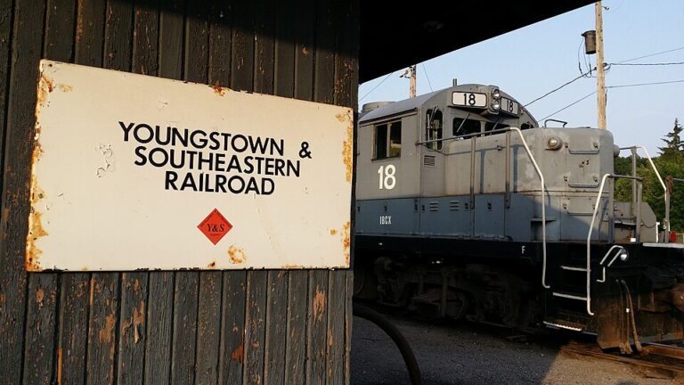 North-Lima-to-Youngstown-southeast-railroad.