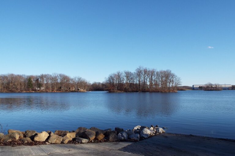 Wingfoot-lake-open-land-1800s-Suffield-Ohio